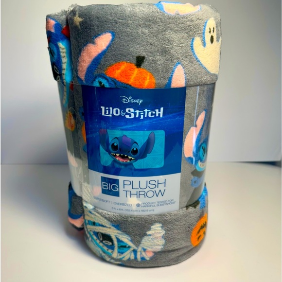 NWT. Disney Stitch Halloween plush Throw. The gray Blanket. Stitch in costumes - Picture 2 of 11